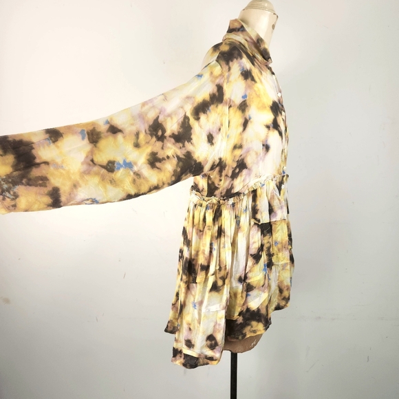 Krista Larson | Wearable Art | Button Up - Picture 5 of 16